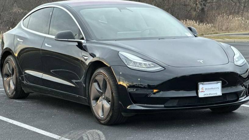 TESLA MODEL 3 2018 5YJ3E1EA3JF012572 image TESLA MODEL 3 2018 5YJ3E1EA3JF012572 image